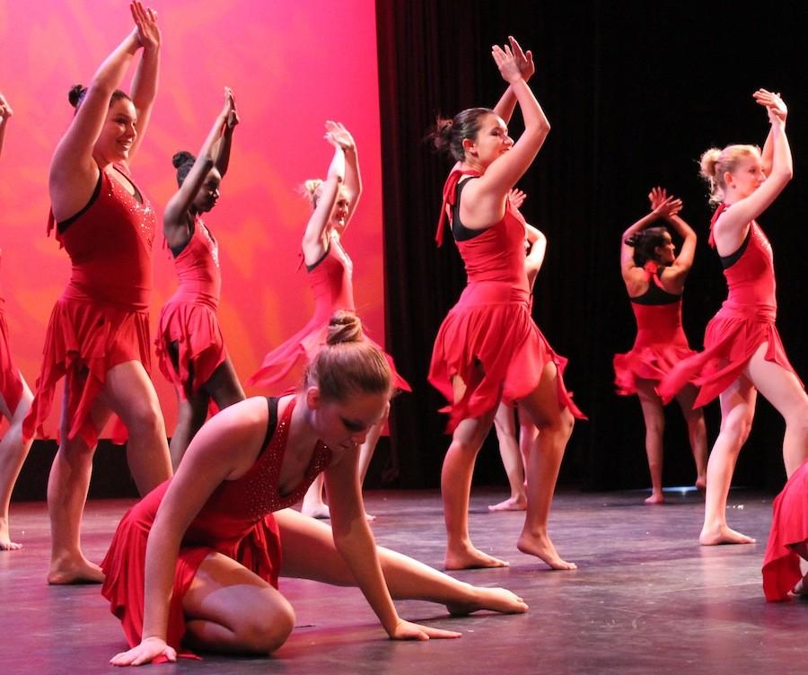 Dance Extreme performed on March 26th, 27th and 28th. It included all dance classes at Carlsbad High School.