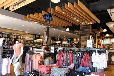 The clothing store Tillys is now accepting applications for part-time positions. Any students above the age of 16 are welcome to apply and become a Tillys employee.