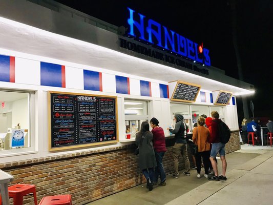The Handels in Carlsbad is a new ice cream shop. Although its a new business they have been busy nonstop and have had a line despite the weather not being the warmest.