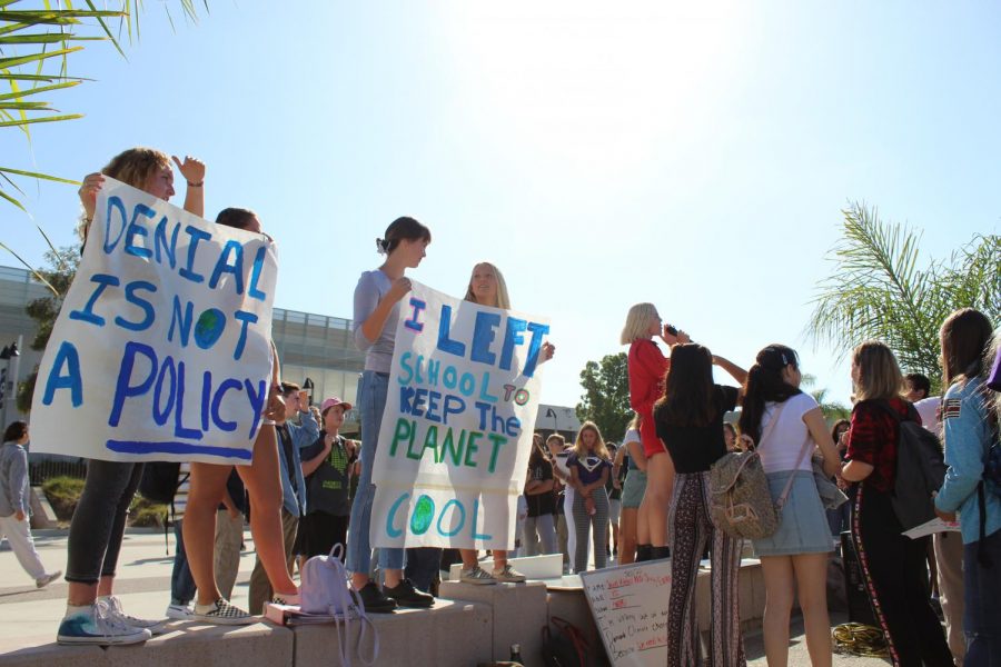 More+than+105+students+walked+out+of+class+on+Sept.+20+to+raise+awareness+of+climate+change.