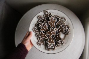 These vegan gingerbread men are made with blackstrap molasses, applesauce and coconut oil. See the recipe below.