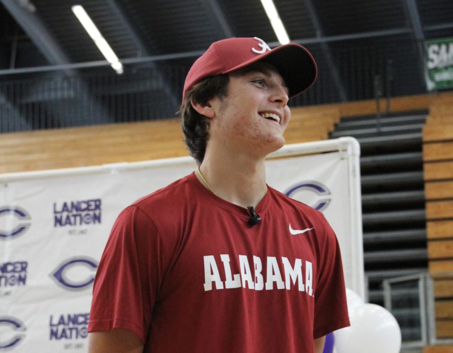 Julian+Sayin+announces+his+decision+to+play+at+the+University+of+Alabama+on+Nov.+2.