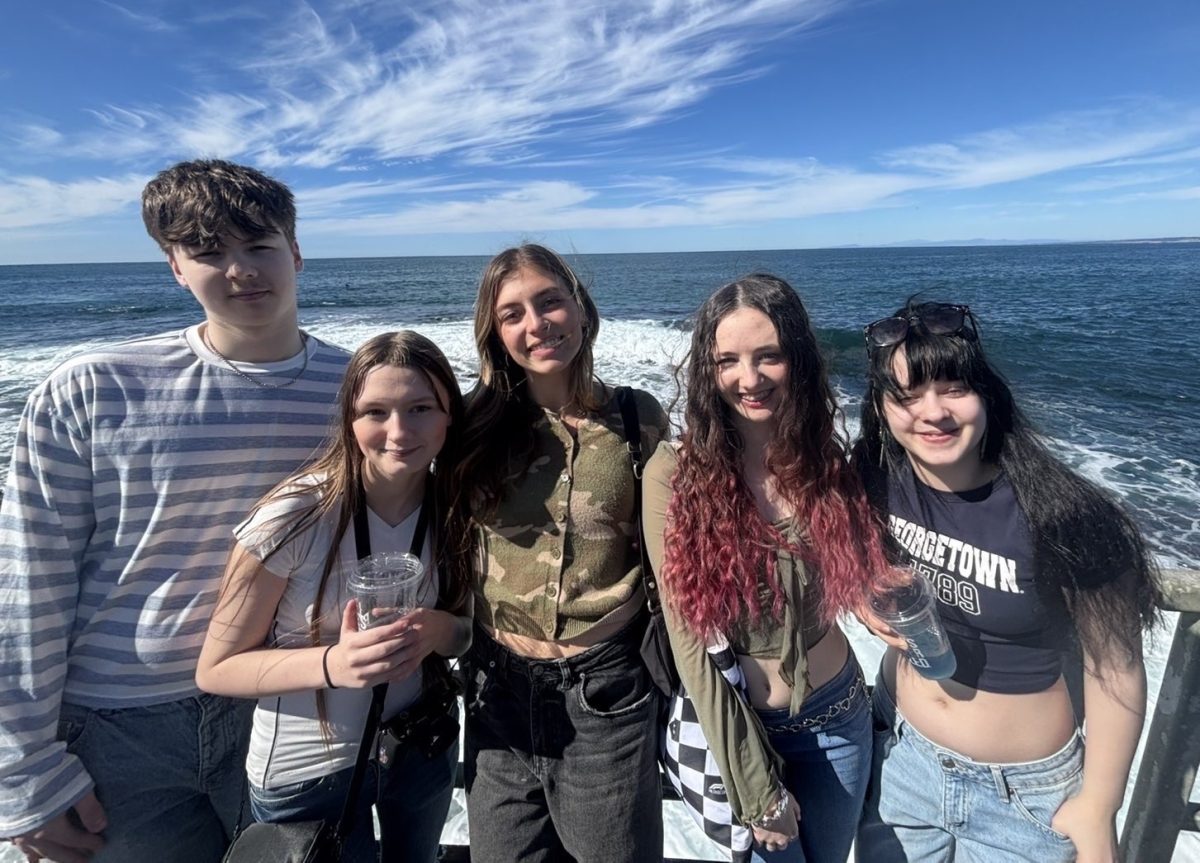 Welsh students Mason, Sophie, Ffion, Cassidy and CHSTV student Alessia Mattucci in La Jolla during their trip.